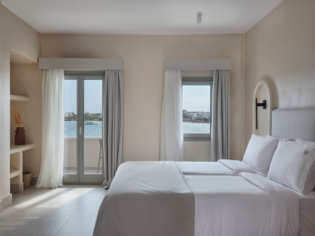 Imagen de la habitación del Salt Suites Paros. Foto 8