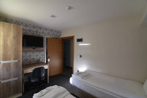 Imagen de la habitación del Saltuk Hotel. Foto 2