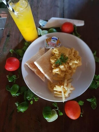 Imagen del bar/restaurante del Sama - Sama Bungalow. Foto 17