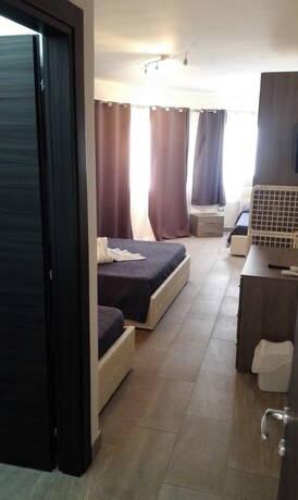 Imagen de la habitación del Saman&agrave; Bed. Foto 17