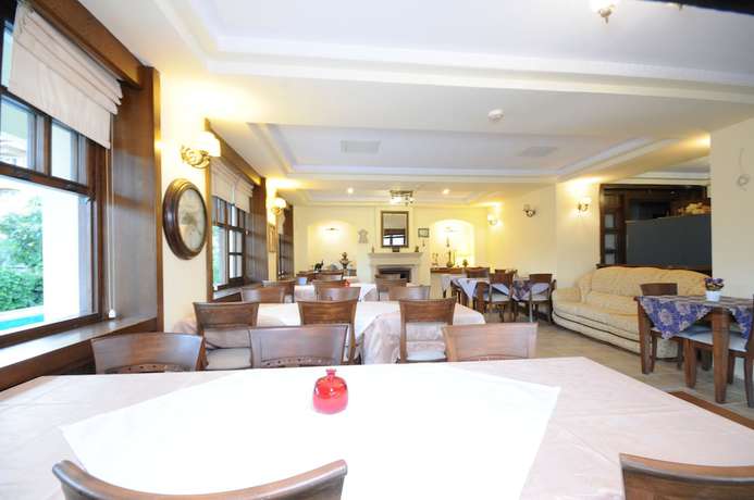 Imagen del bar/restaurante del Samoy Hotel. Foto 6