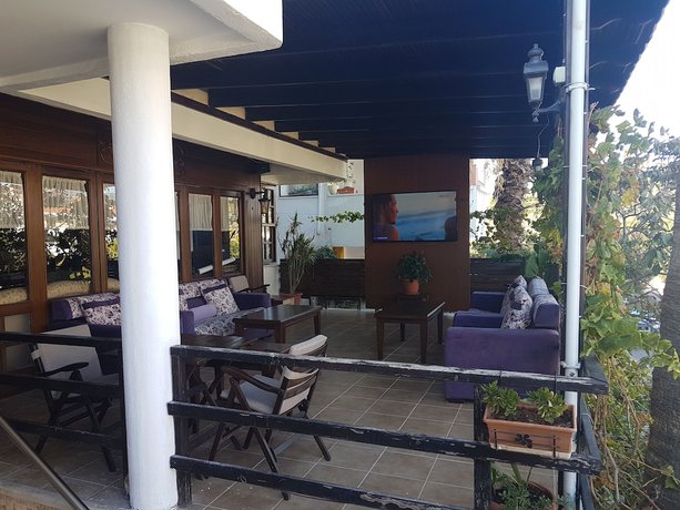 Imagen de los exteriores del Samoy Hotel. Foto 16