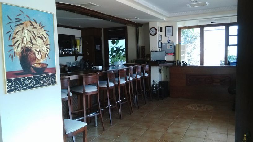Imagen del bar/restaurante del Samoy Hotel. Foto 8