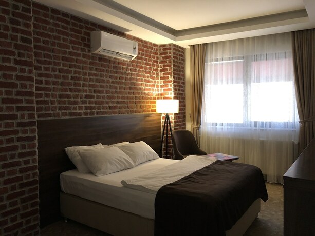 Imagen de la habitación del Samsun Kapris Hotel. Foto 37