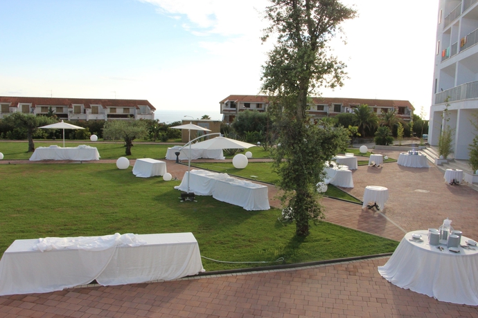 Imagen de los exteriores del San Domenico Family Hotel. Foto 7
