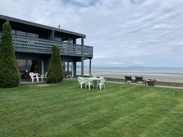 Imagen de la habitación del Sand Pebbles Inn, Qualicum Beach. Foto 16