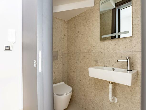 Imagen general del Sanders Tower Centre Thessaloniki. Foto 44