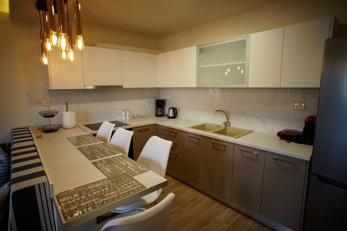 Imagen de la habitación del Sandika Apartments. Foto 16