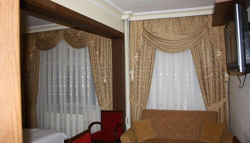 Imagen de la habitación del Sandikci Hotel. Foto 2