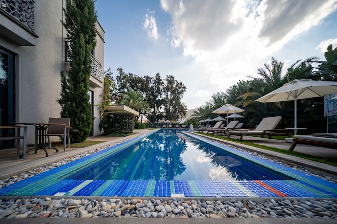Imagen de la piscina del Sandora Boutique Hotel. Foto 19