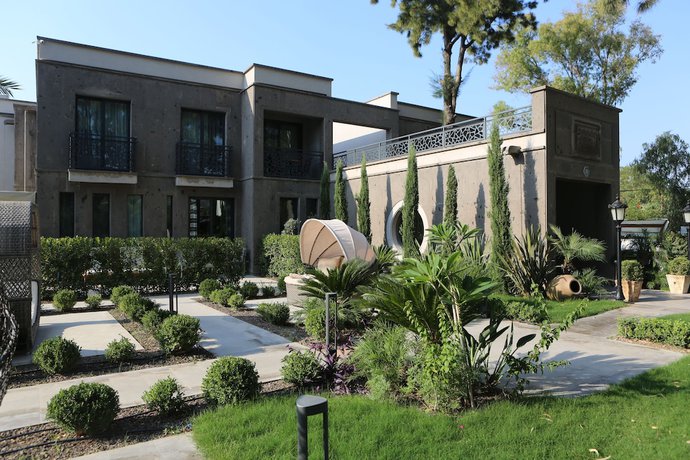 Imagen general del Sandora Boutique Hotel. Foto 1