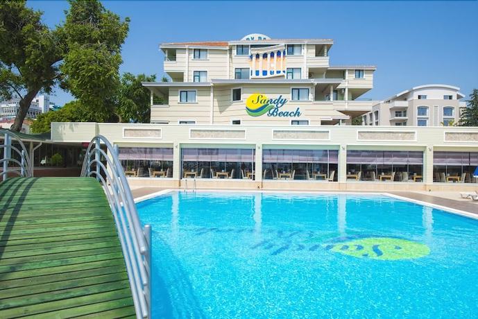 Imagen general del Sandy Beach Hotel - All Inclusive. Foto 1