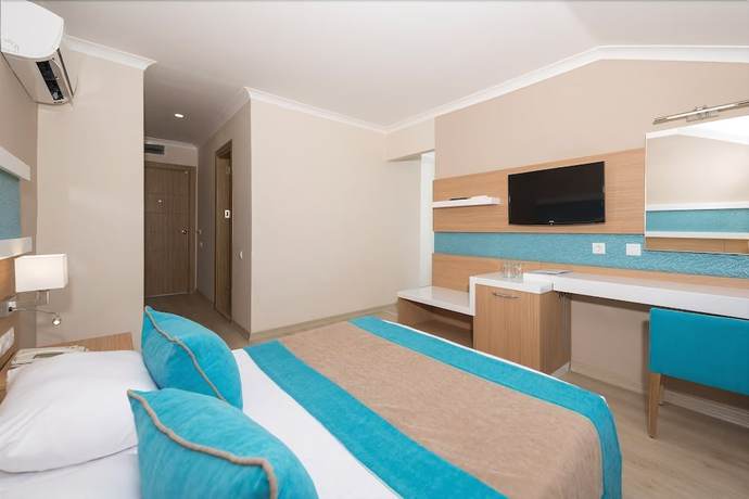 Imagen de la habitación del Sandy Beach Hotel - All Inclusive. Foto 7
