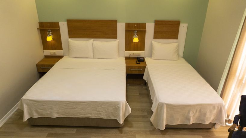 Imagen de la habitación del Sanliurfa Uludag Hotel. Foto 6