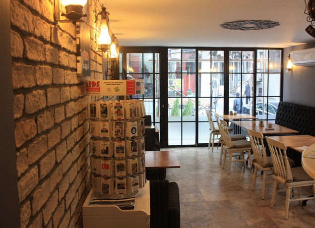 Imagen de los interiores del Santa Lucia, Estambul. Foto 11