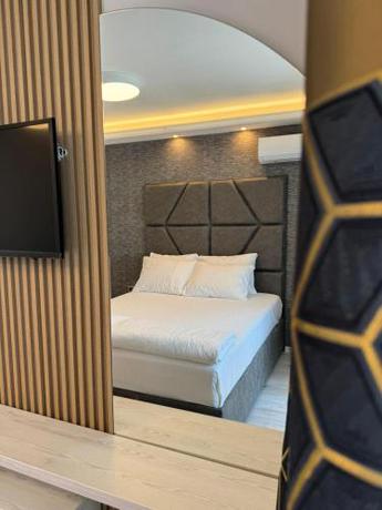 Imagen general del Santa Maria Luxury Suits. Foto 11