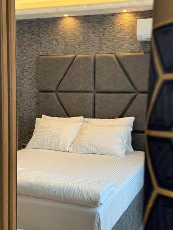 Imagen general del Santa Maria Luxury Suits. Foto 14