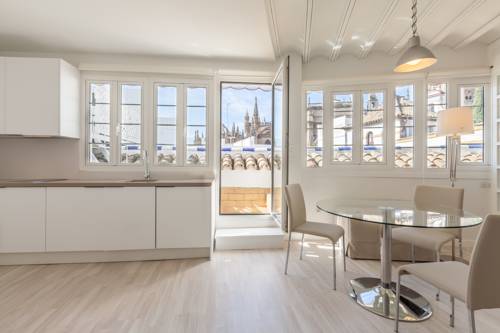 Imagen de la habitación del Santa Marta, Sevilla. Foto 2