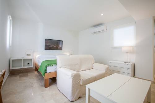 Imagen de la habitación del Santa Marta, Sevilla. Foto 5