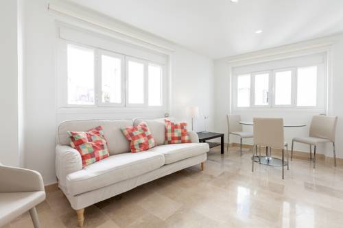 Imagen de la habitación del Santa Marta, Sevilla. Foto 7