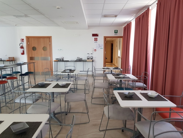 Imagen del bar/restaurante del Santa Teresa House. Foto 3