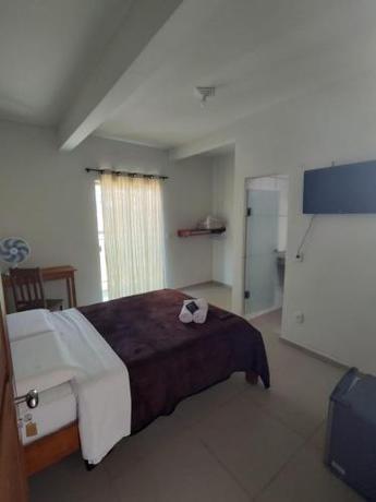 Imagen de la habitación del Santiago Palace Hotel. Foto 15