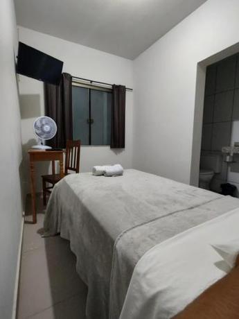 Imagen de la habitación del Santiago Palace Hotel. Foto 19