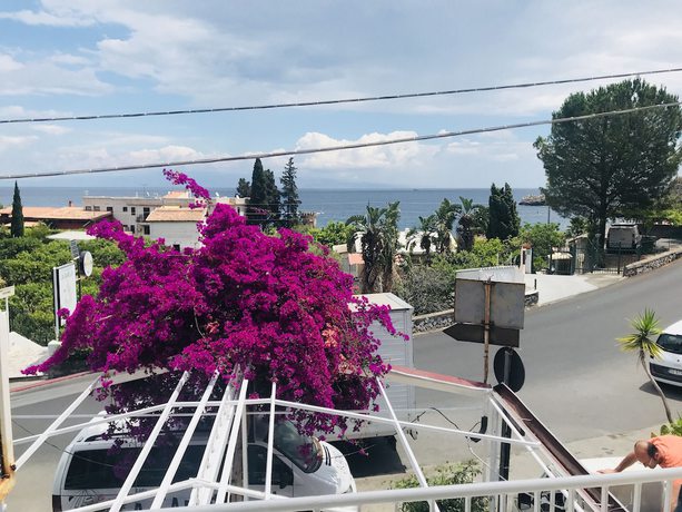 Imagen de la habitación del Santuzza Hotel Taormina. Foto 19