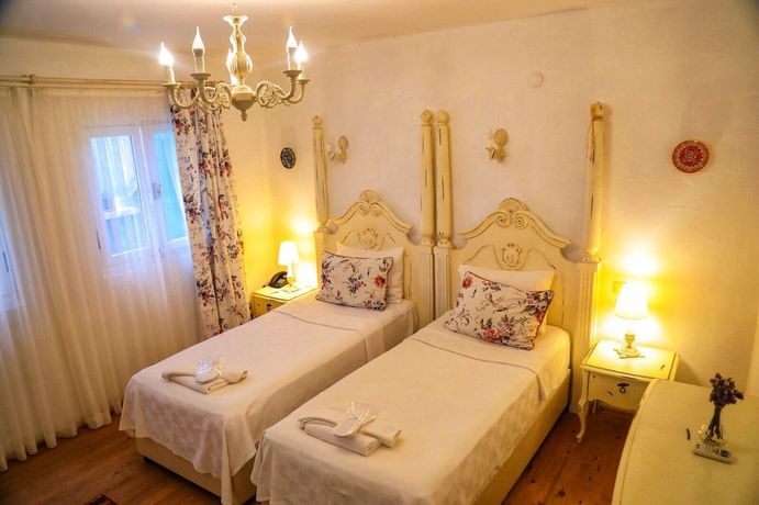 Imagen de la habitación del Sarı Gelin Ala&ccedil;atı Hotel. Foto 18