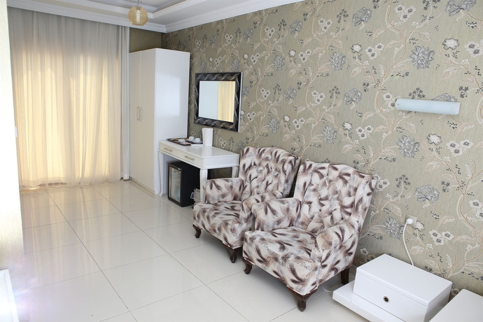 Imagen de los interiores del Sarajevo Taksim Hotel. Foto 16