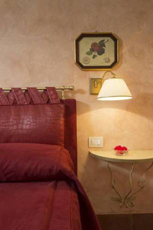 Imagen de la habitación del Sarand Relais. Foto 4