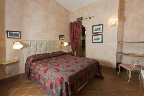 Imagen de la habitación del Sarand Relais. Foto 6
