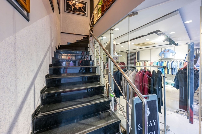 Imagen de los interiores del Saray Hotel Laleli. Foto 9