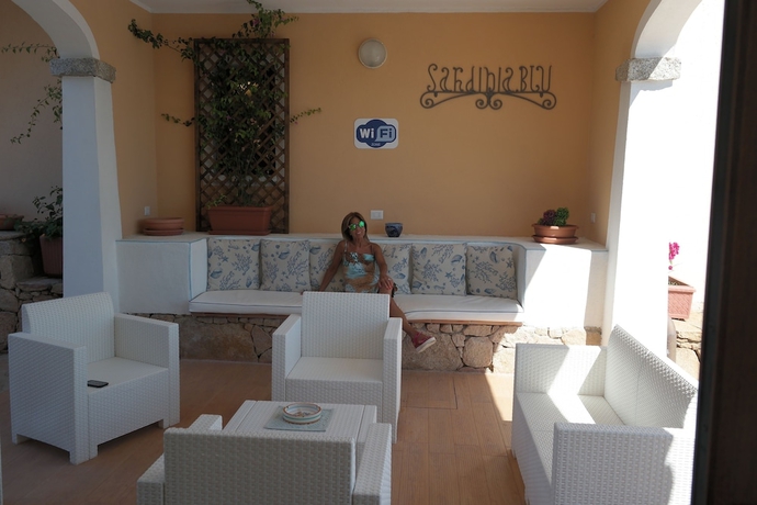 Imagen de los exteriores del Sardinia Blu Residence. Foto 7