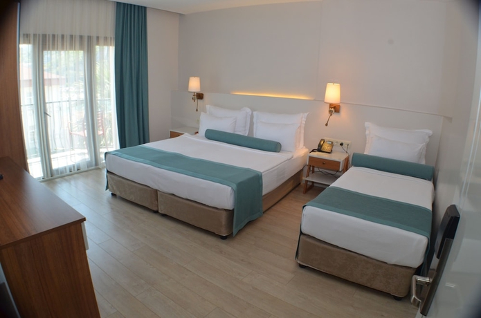 Imagen de la habitación del Sardinia Hotel. Foto 5