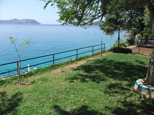 Imagen de los exteriores del Sardunya Hotel. Foto 13