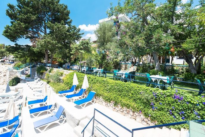 Imagen de los exteriores del Sardunya Hotel. Foto 16