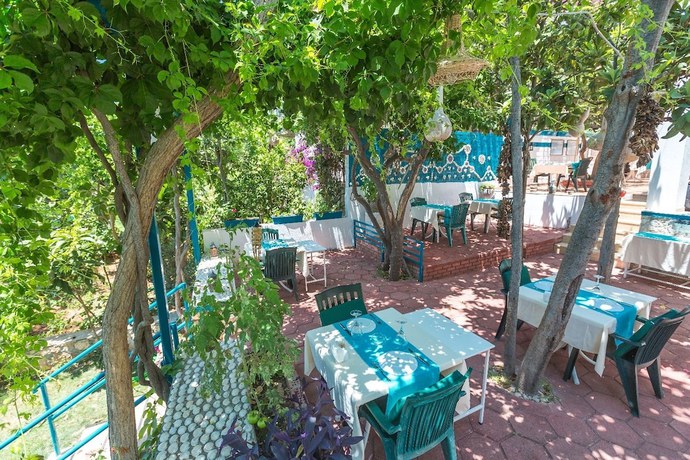 Imagen del bar/restaurante del Sardunya Hotel. Foto 3