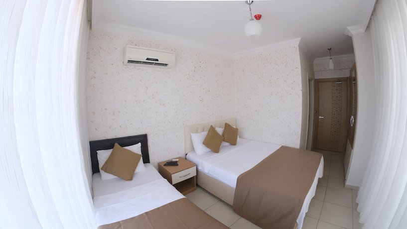 Imagen de la habitación del Sardunya Hotel, FETHIYE. Foto 5