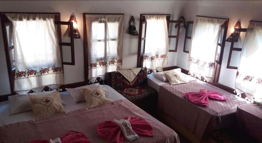 Imagen de la habitación del Sari Konak Otel. Foto 11