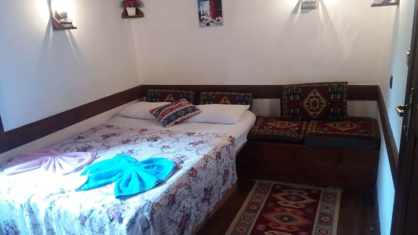 Imagen de la habitación del Sari Konak Otel. Foto 13