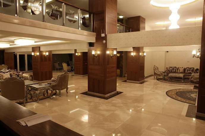 Imagen de los interiores del Sarr Tac Mahal Hotel. Foto 16