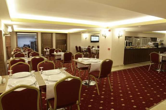 Imagen del bar/restaurante del Sarr Tac Mahal Hotel. Foto 9