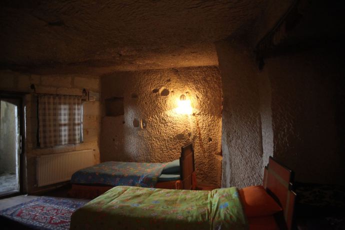 Imagen de la habitación del Sato Cave Hotel. Foto 7
