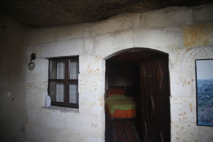 Imagen de la habitación del Sato Cave Hotel. Foto 9