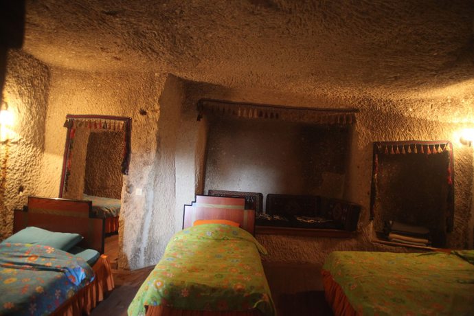 Imagen de la habitación del Sato Cave Hotel. Foto 15