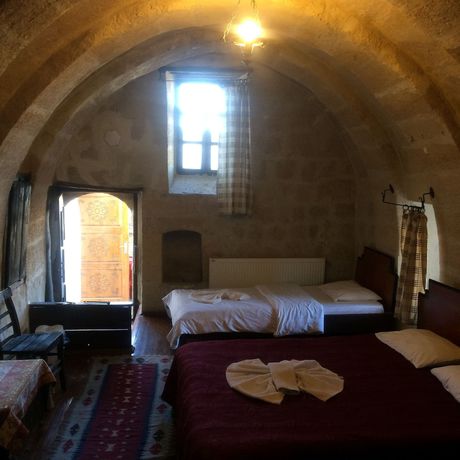 Imagen de la habitación del Sato Cave Hotel. Foto 18