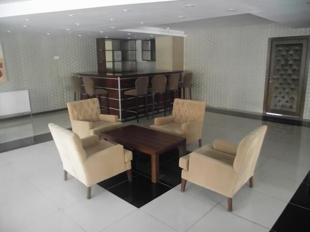 Imagen de los interiores del Savis Otel. Foto 17
