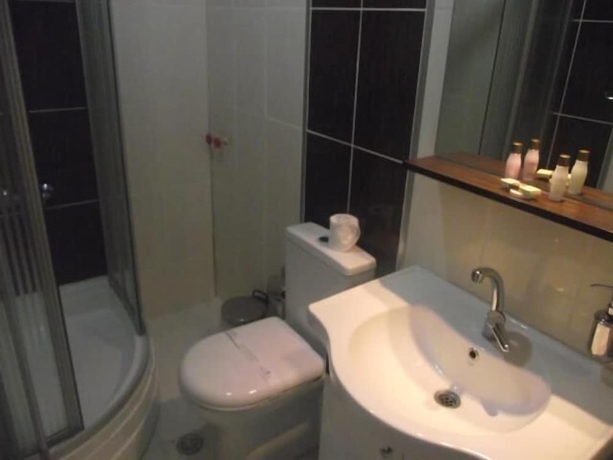 Imagen de la habitación del Savis Otel. Foto 12