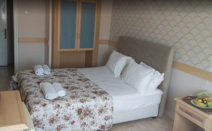 Imagen de la habitación del Savran Otel. Foto 16